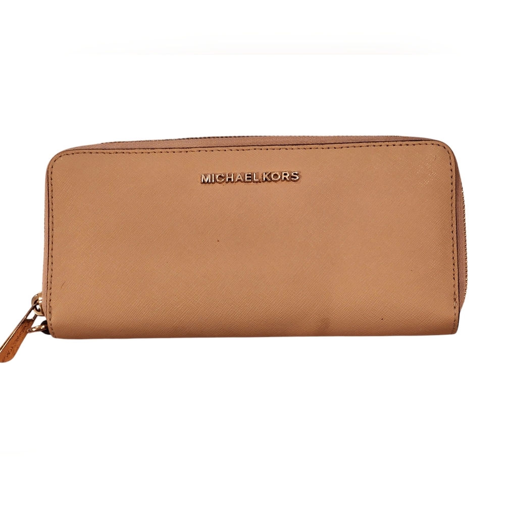 Michael Kors Jet Set Travel Large Camel Leather Continental Wallet
